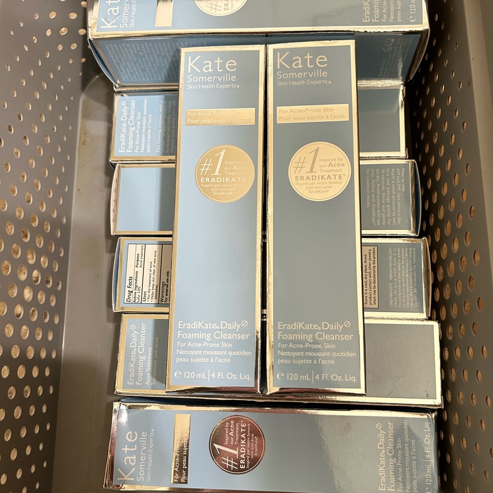 Lot of NINE Kate Somerville EradiKate Facewash